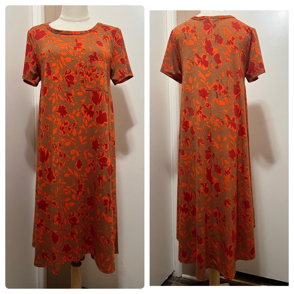 LuLaroe Floral Carly Dress Orange Floral High Low Size Small.